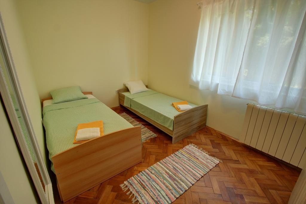 Apartman Lena Опатия Екстериор снимка